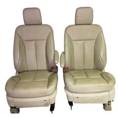 Салон (комплект) Chrysler Pacifica купить в Автопартс Маркет