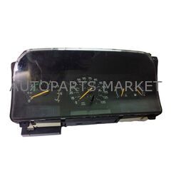 Фото 3340: Приборная панель SAAB 9000