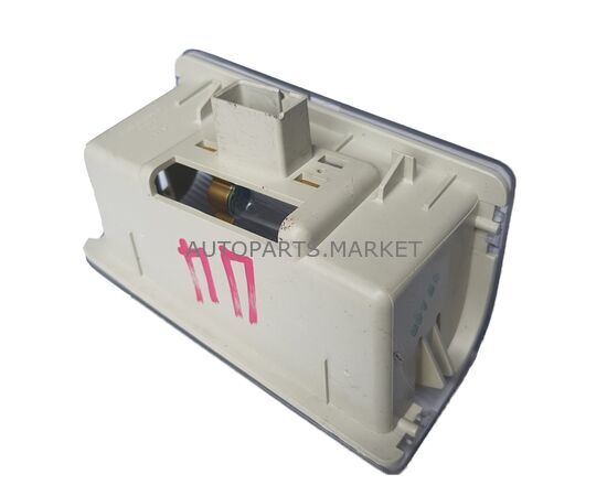 Плафон дверной правый Chrysler Pacifica, изображение 2 купить в Автопартс Маркет