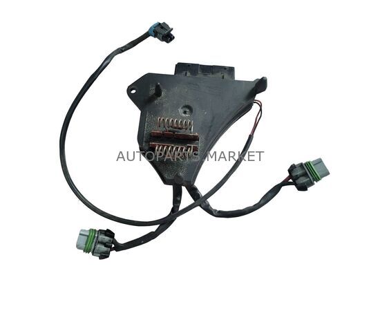 Реле скорости вентилятора Z19DTR, A19DTR SAAB 9-3, изображение 2 купить на Autoparts Market Реле скорости вентилятора Z19DTR, A19DTR SAAB 9-3, изображение 2 купить в Автопартс Маркет